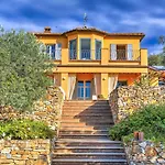 Le Cave 12, Emma Villa