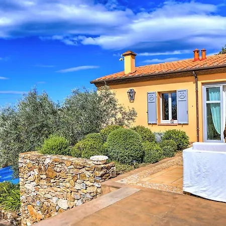 Villa Le Cave 12, Emma